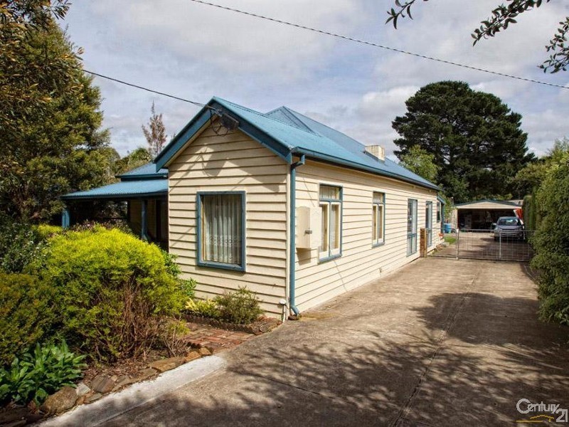 2416 Frankston Flinders Road, Bittern VIC 3918