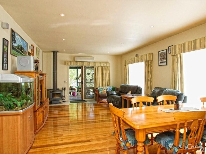 2416 Frankston Flinders Road, Bittern VIC 3918