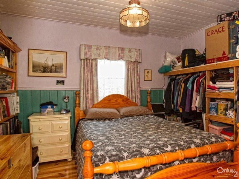 2416 Frankston Flinders Road, Bittern VIC 3918