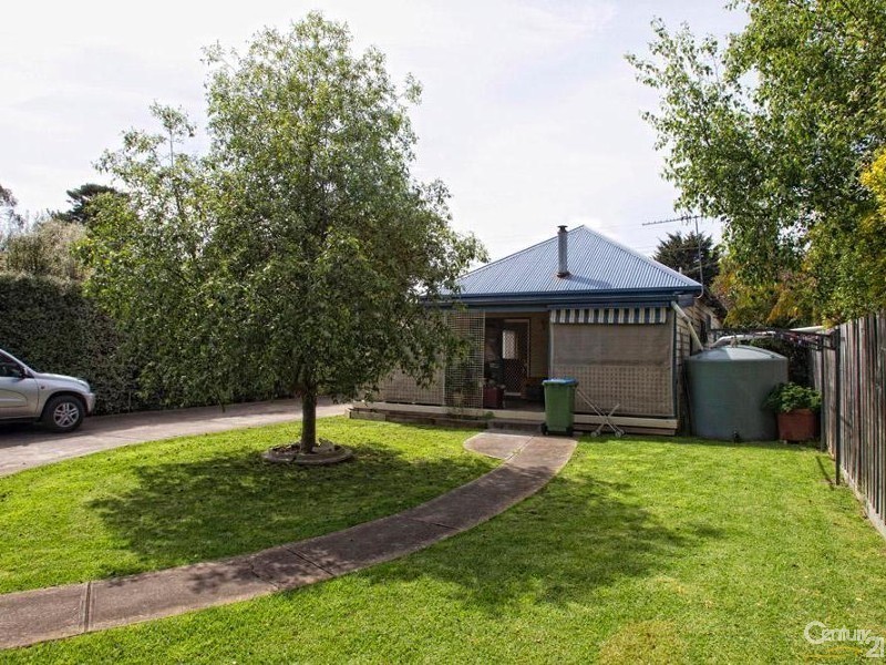 2416 Frankston Flinders Road, Bittern VIC 3918