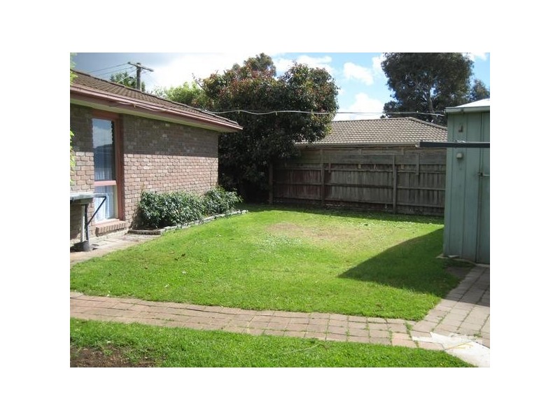 6 Sefton Court, Hastings VIC 3915