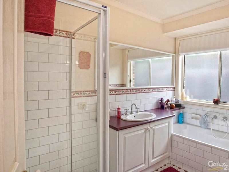 24 Lyall Street, Hastings VIC 3915