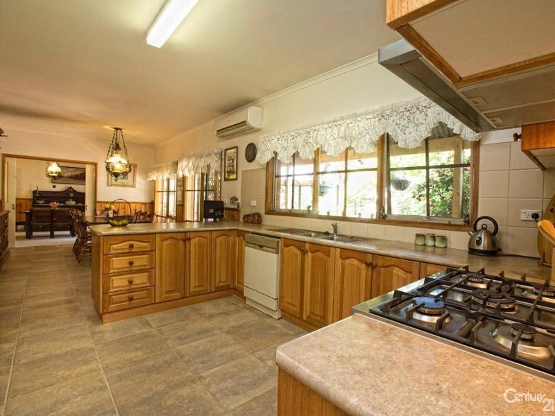 24 Hamilton Street, Crib Point VIC 3919