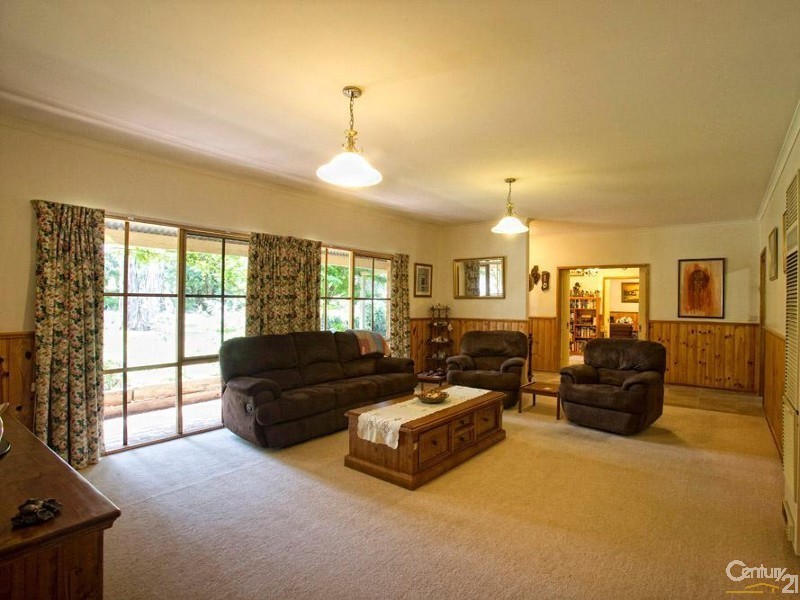 24 Hamilton Street, Crib Point VIC 3919