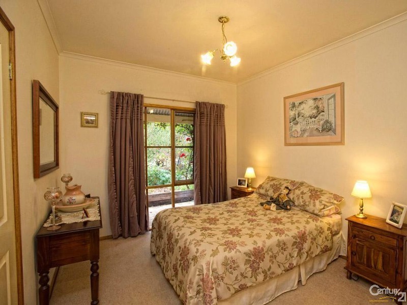 24 Hamilton Street, Crib Point VIC 3919