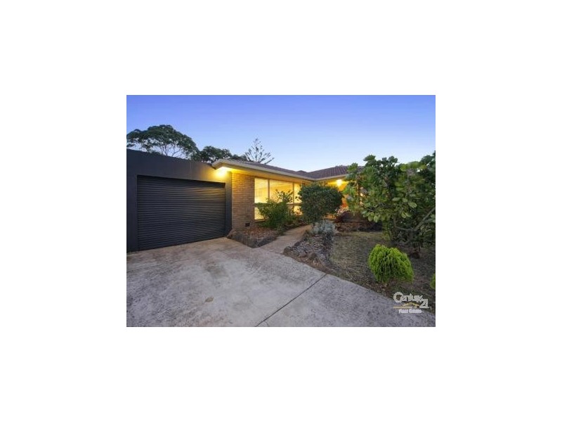 4 Iranda Street, Frankston VIC 3199