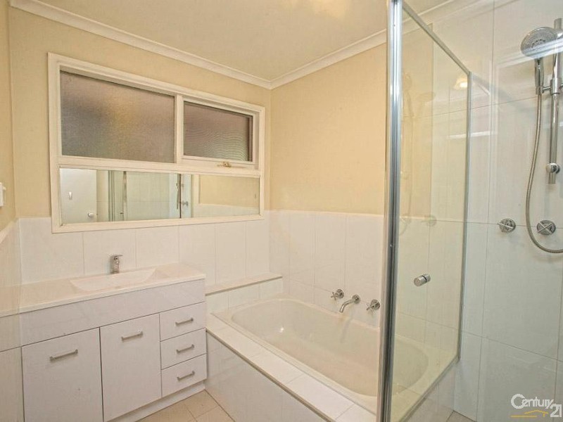 100 Dunlop Road, Bittern VIC 3918