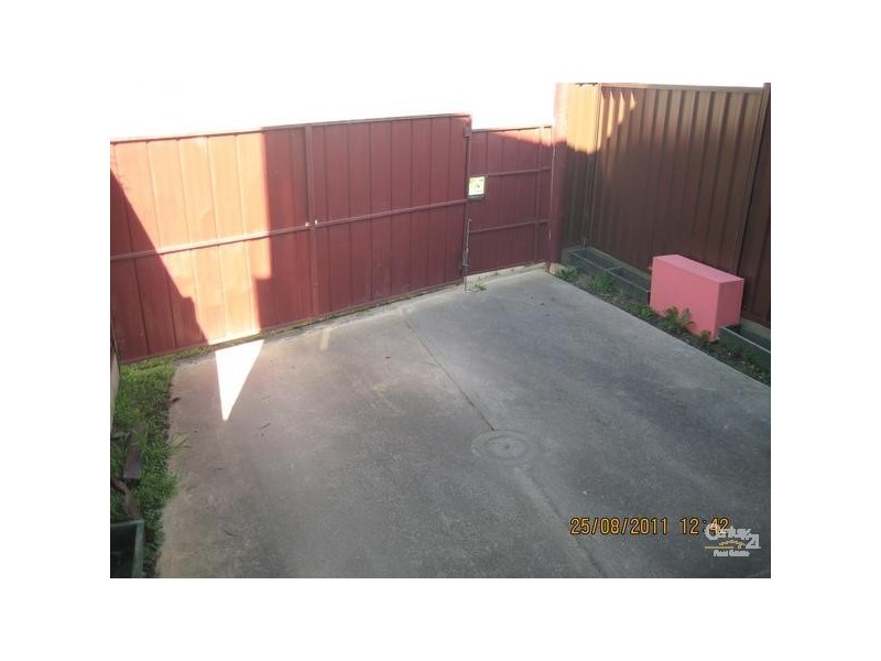 1/145 Disney Street, Crib Point VIC 3919