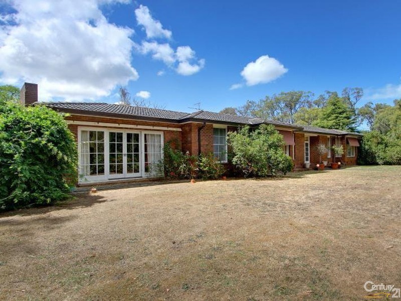368 Stumpy Gully Road (Cnr. Myers Road) Melway ref 163 E 8, Balnarring VIC 3926