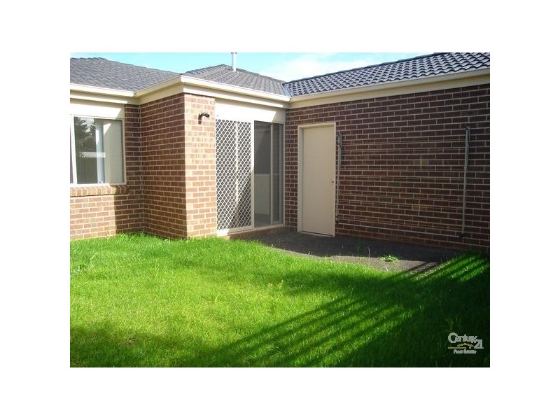 1/35 Sudholz Street, Bittern VIC 3918