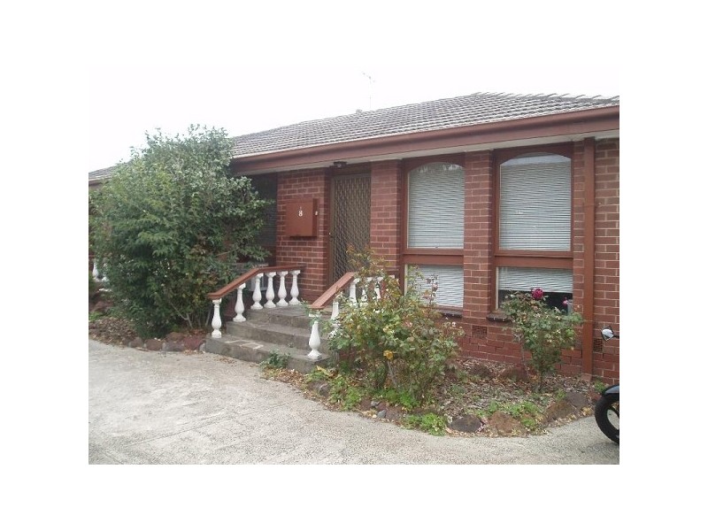 8/27 Coorigil Road, Carnegie VIC 3163