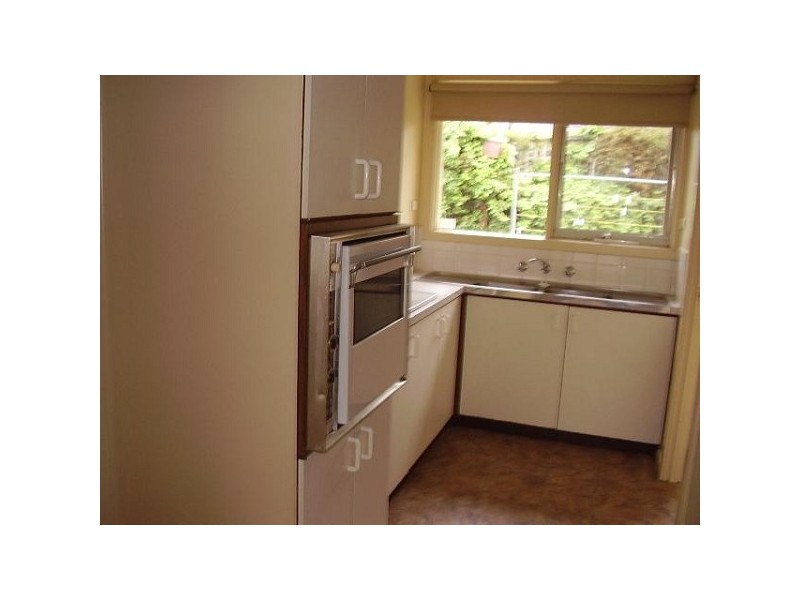 4/10 Moonya Road, Carnegie VIC 3163