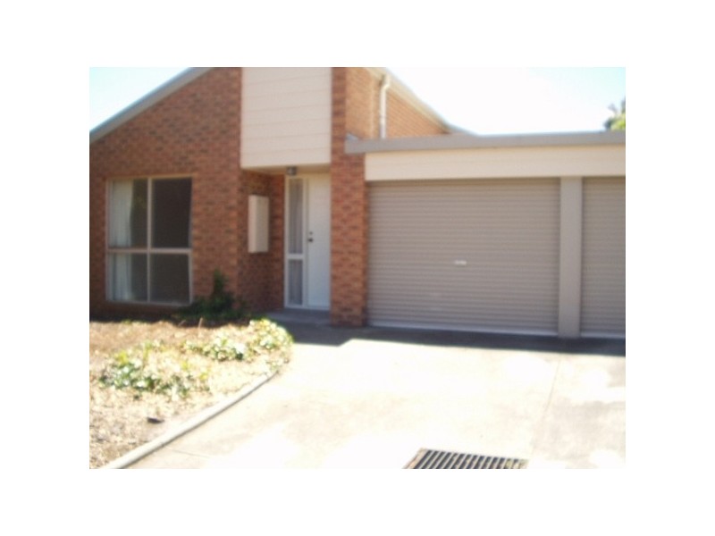 6/1-3 Freda Street, Hughesdale VIC 3166