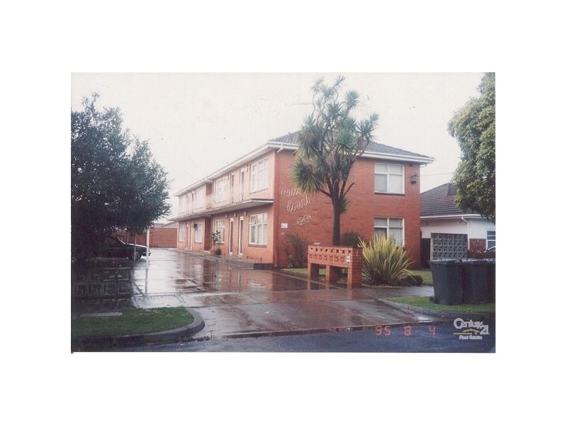 1/20 Emily Street, Carnegie VIC 3163