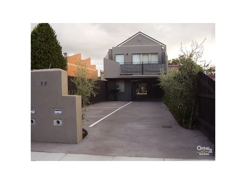 1/19 Melbourne Street, Murrumbeena VIC 3163