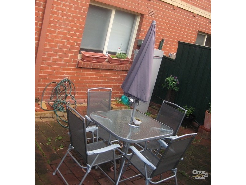 2/1 Wilson Street, Murrumbeena VIC 3163