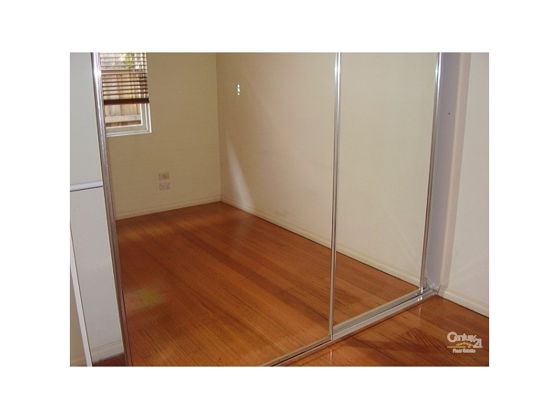 2/8 Adelaide Street, Murrumbeena VIC 3163