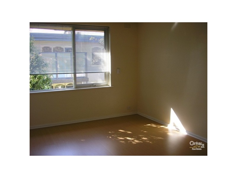 4/13 Holloway Street, Ormond VIC 3204