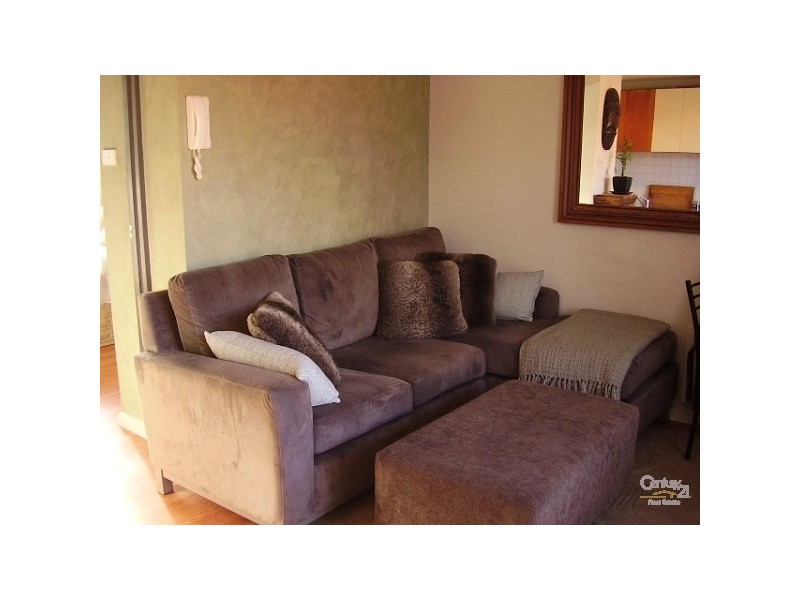 12/66 Woornack Road, Carnegie VIC 3163