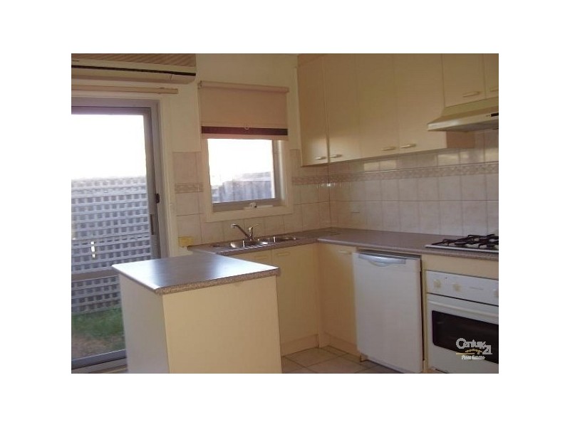 4/56 Coorigil Road, Carnegie VIC 3163