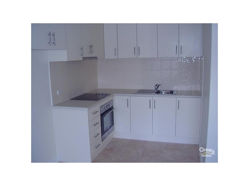 10/1 Looker Street, Murrumbeena VIC 3163