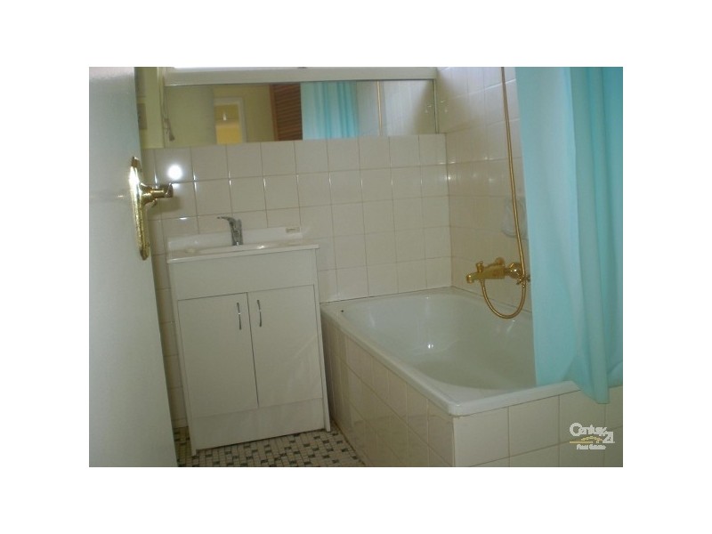 13/82 Coorigil Road, Carnegie VIC 3163