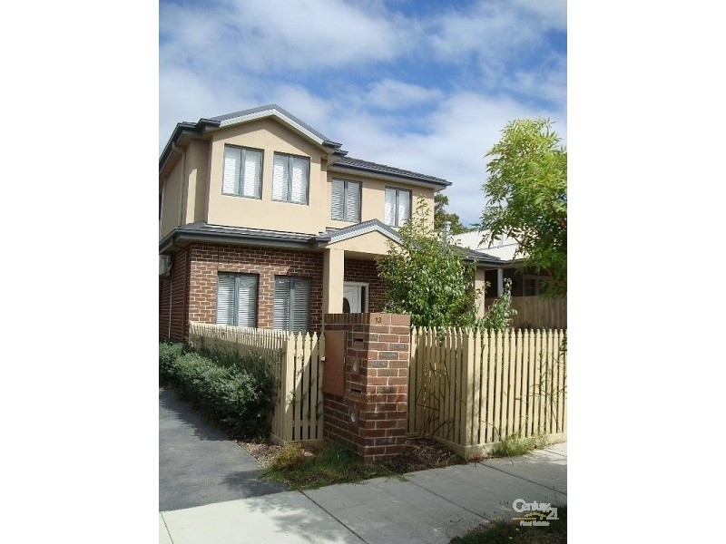1/13 Mernda Avenue, Carnegie VIC 3163