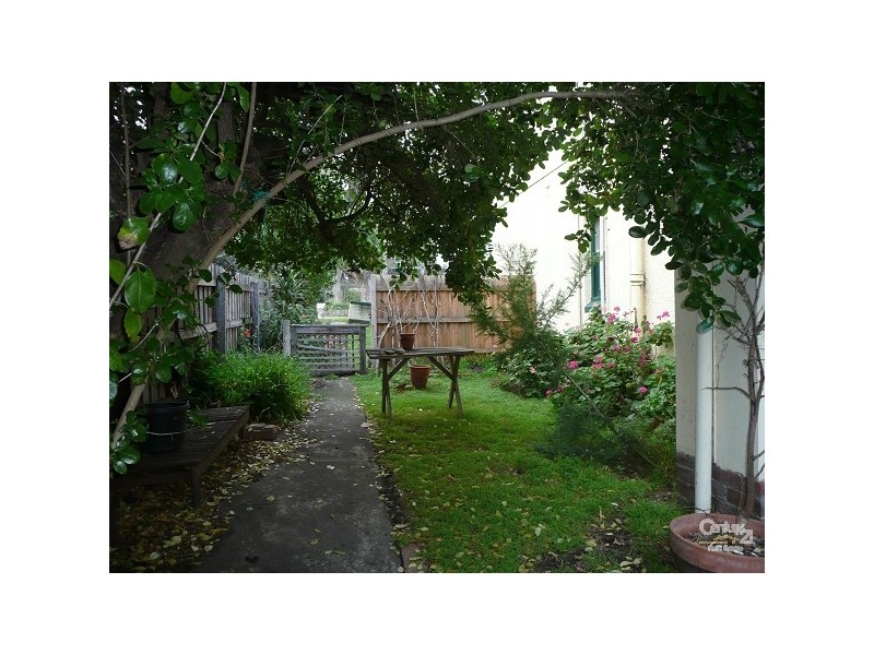 1/213 Orrong Road, St Kilda East VIC 3183