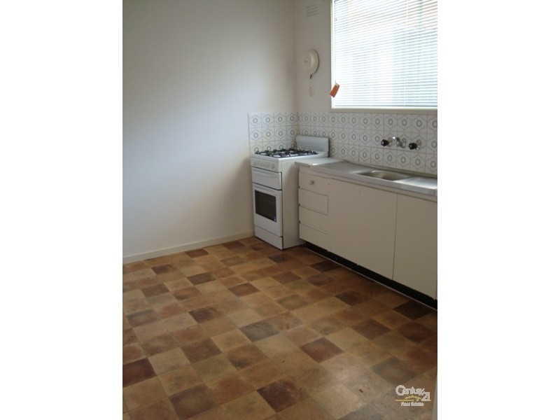 2/6 Browning Avenue, Clayton South VIC 3169