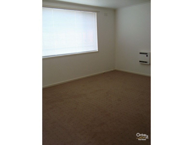 2/6 Browning Avenue, Clayton South VIC 3169