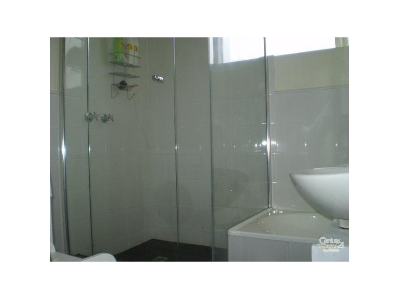 8/115 Chapel Street, St Kilda VIC 3182