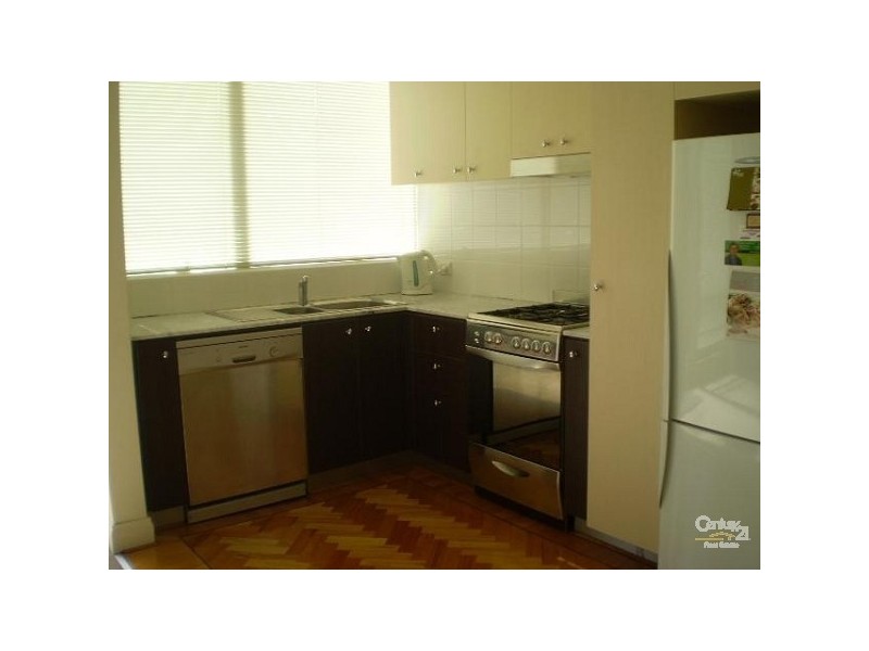8/115 Chapel Street, St Kilda VIC 3182