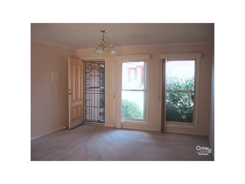 30 Federation Walk, Hughesdale VIC 3166