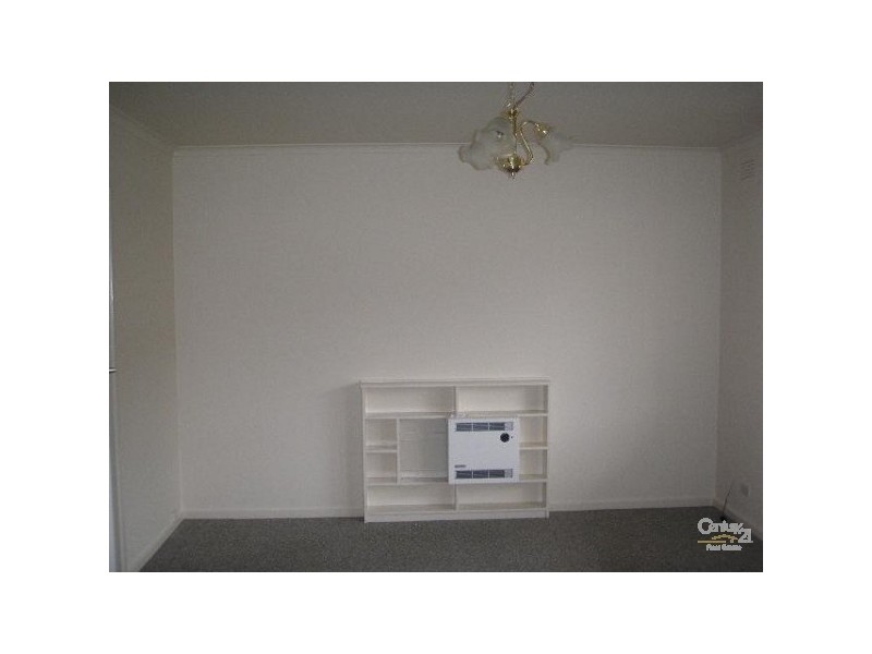 2/26 Warren Road, Cheltenham VIC 3192