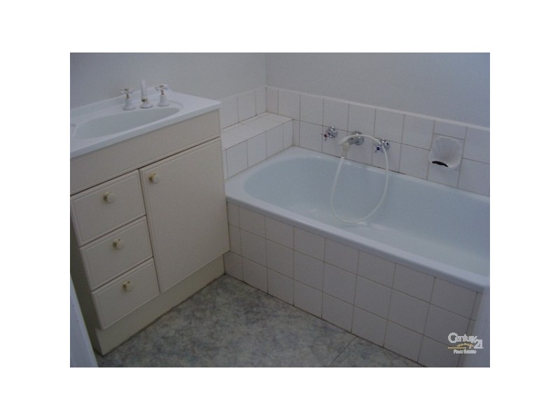 4/15 Gerald Street, Murrumbeena VIC 3163