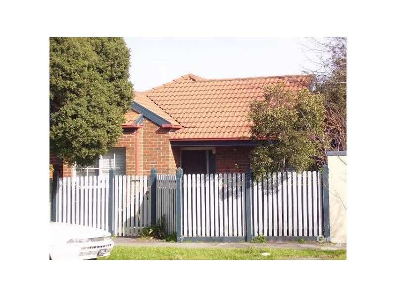 1/94 Truganini Road, Carnegie VIC 3163