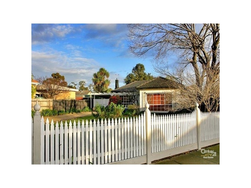 74 Bulli Street, Moorabbin VIC 3189
