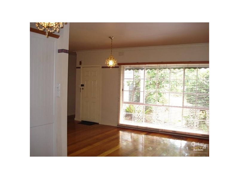 74 Bulli Street, Moorabbin VIC 3189