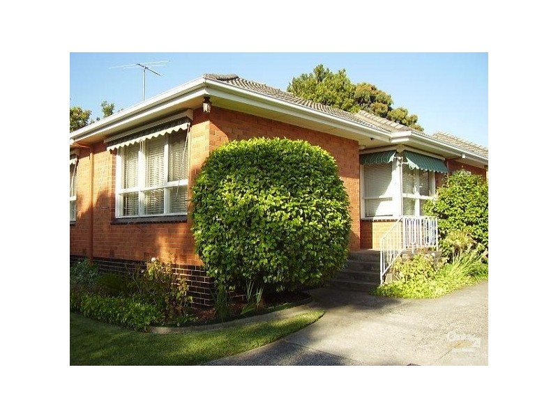 8/16 Fellows Street, Hughesdale VIC 3166