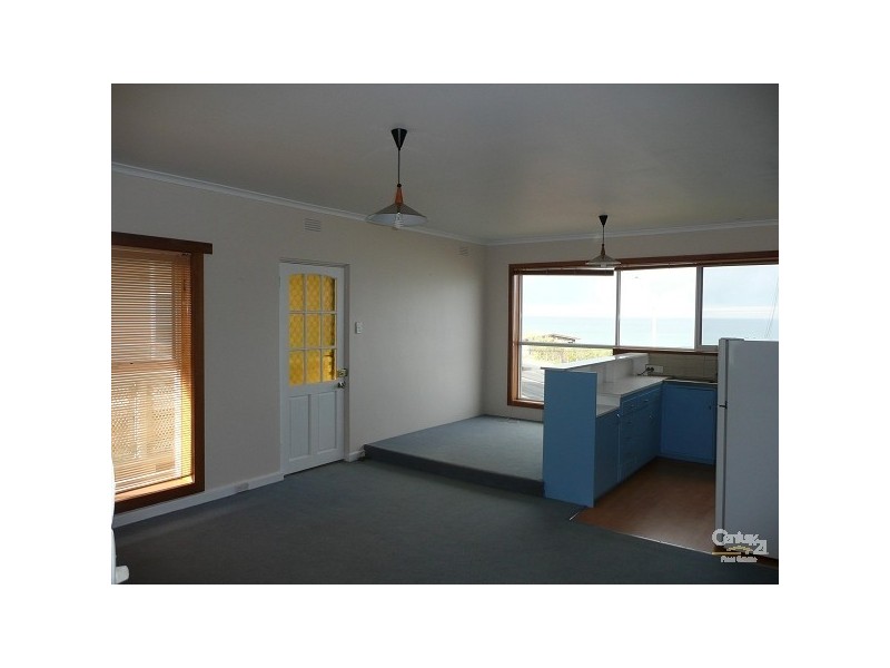 17/122 Beach Road, Parkdale VIC 3195