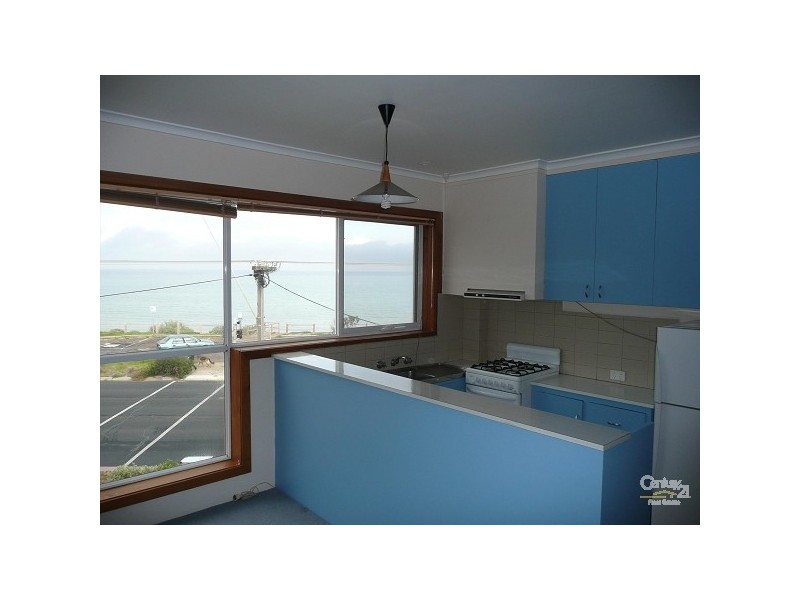 17/122 Beach Road, Parkdale VIC 3195