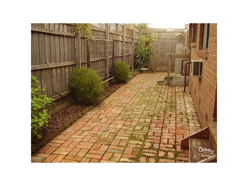 11/30 Maroo Street, Hughesdale VIC 3166