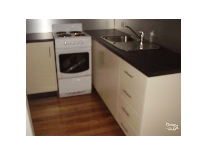 5/16 Kokaribb, Carnegie VIC 3163