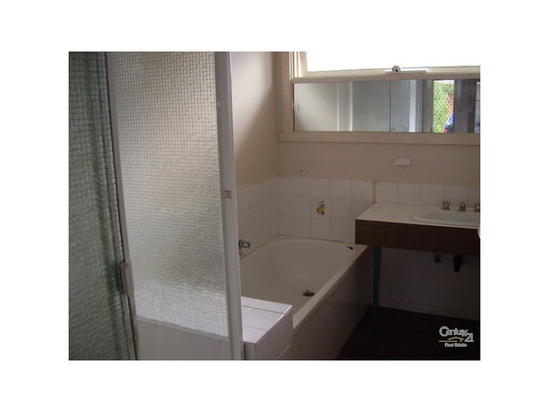 2/10 Moonya Road, Carnegie VIC 3163