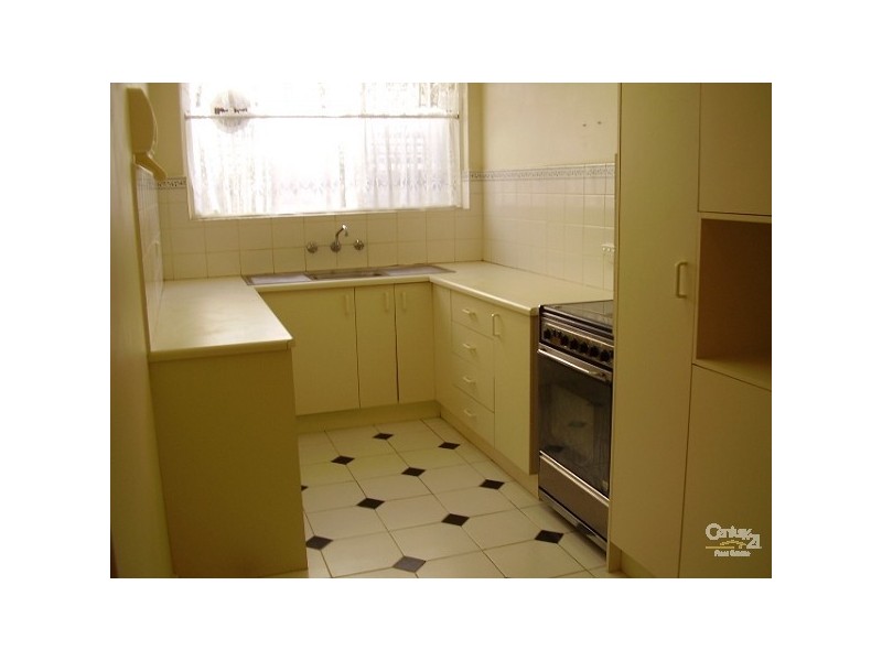 1/9 Acacia Street, Carnegie VIC 3163