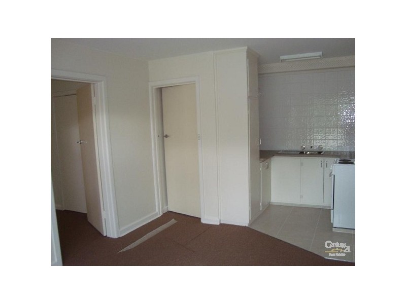 4/1 Looker Street, Murrumbeena VIC 3163