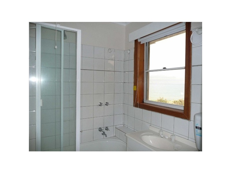 17/122 Beach Road, Parkdale VIC 3195