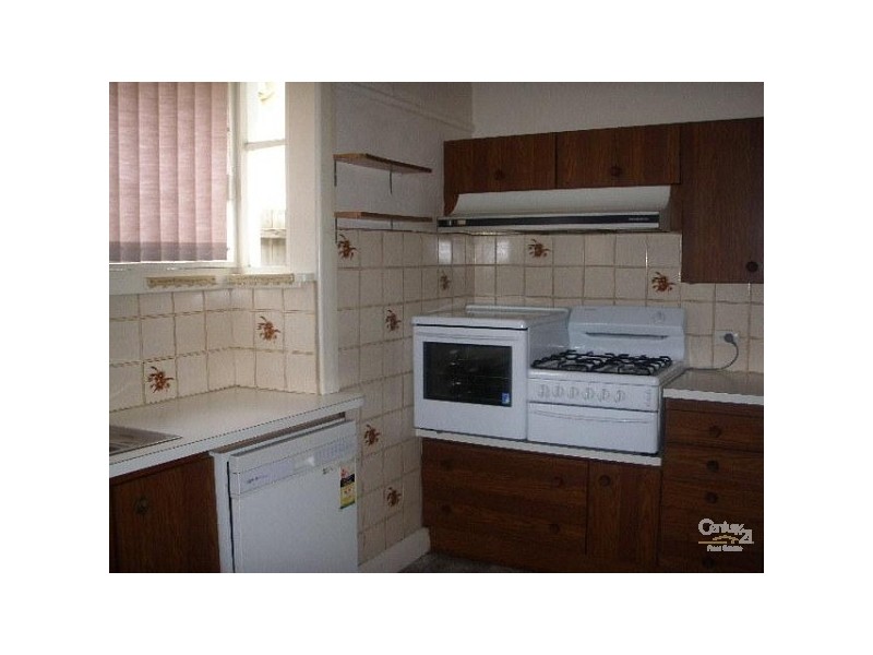 3 Nicholls Road, Ormond VIC 3204