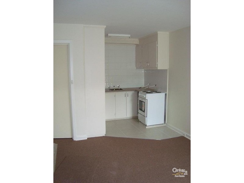 4/1 Looker Street, Murrumbeena VIC 3163