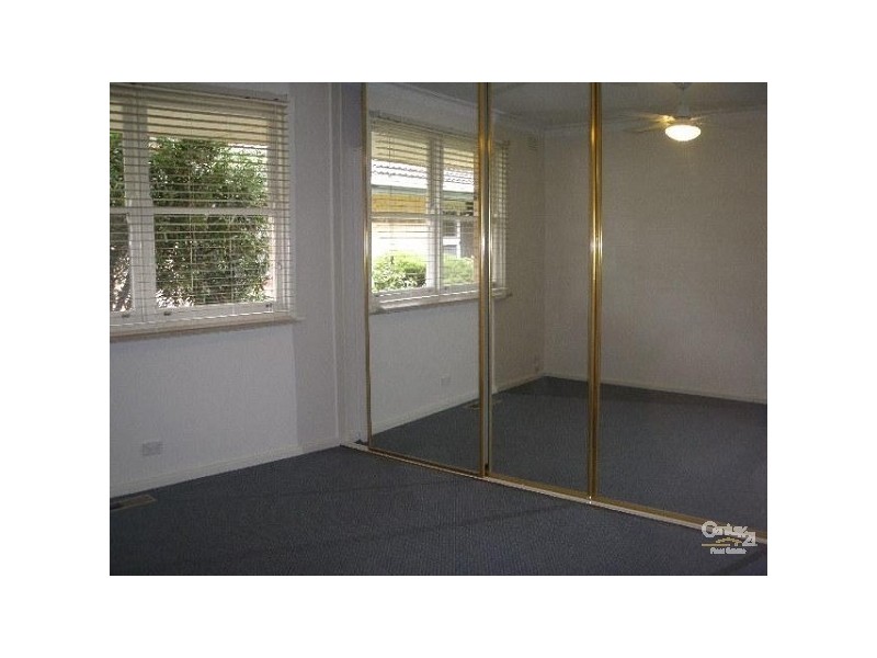 4/8 Wattle Avenue, Glen Huntly VIC 3163